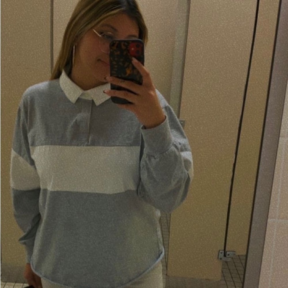 Long Sleeve/Short Sleeve Don't want them Anymore.